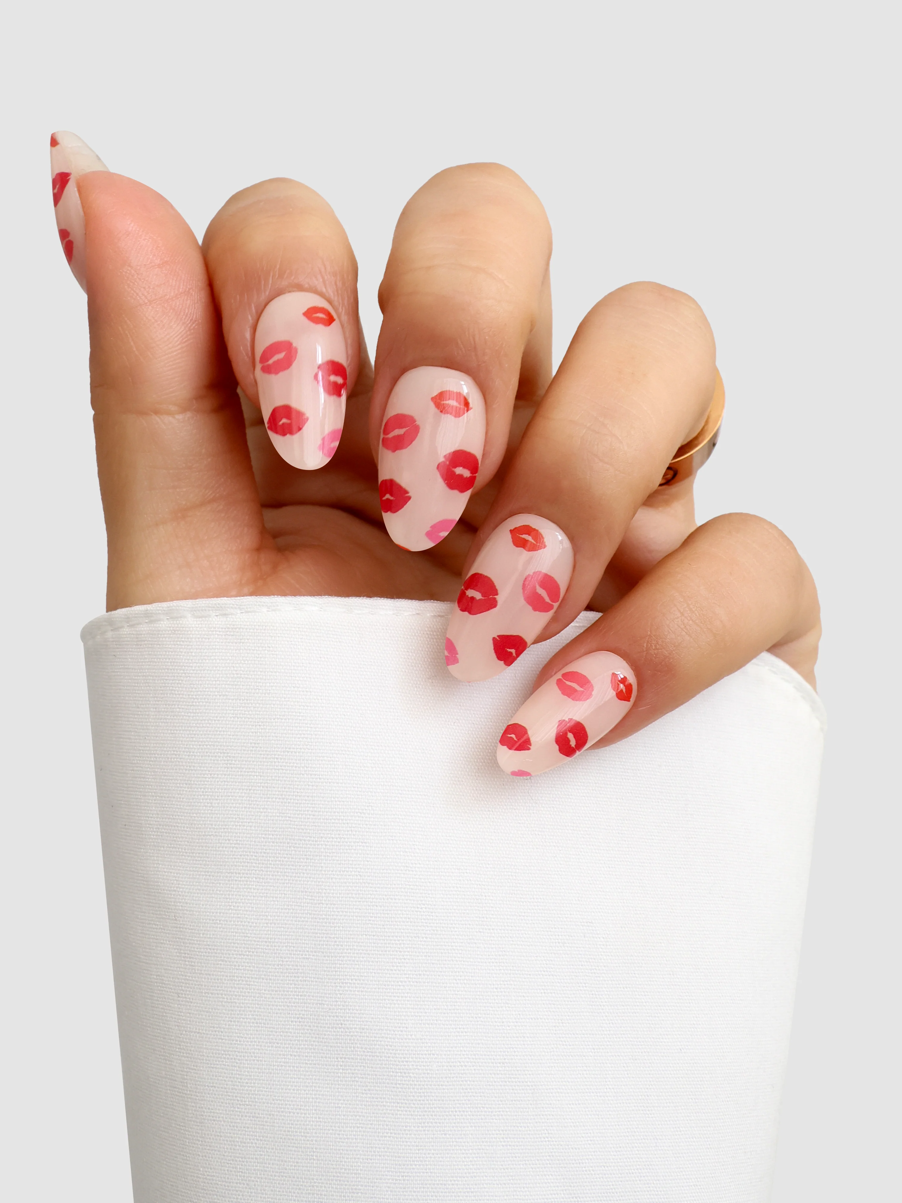 Lip Service Gel Wrap - Image 3