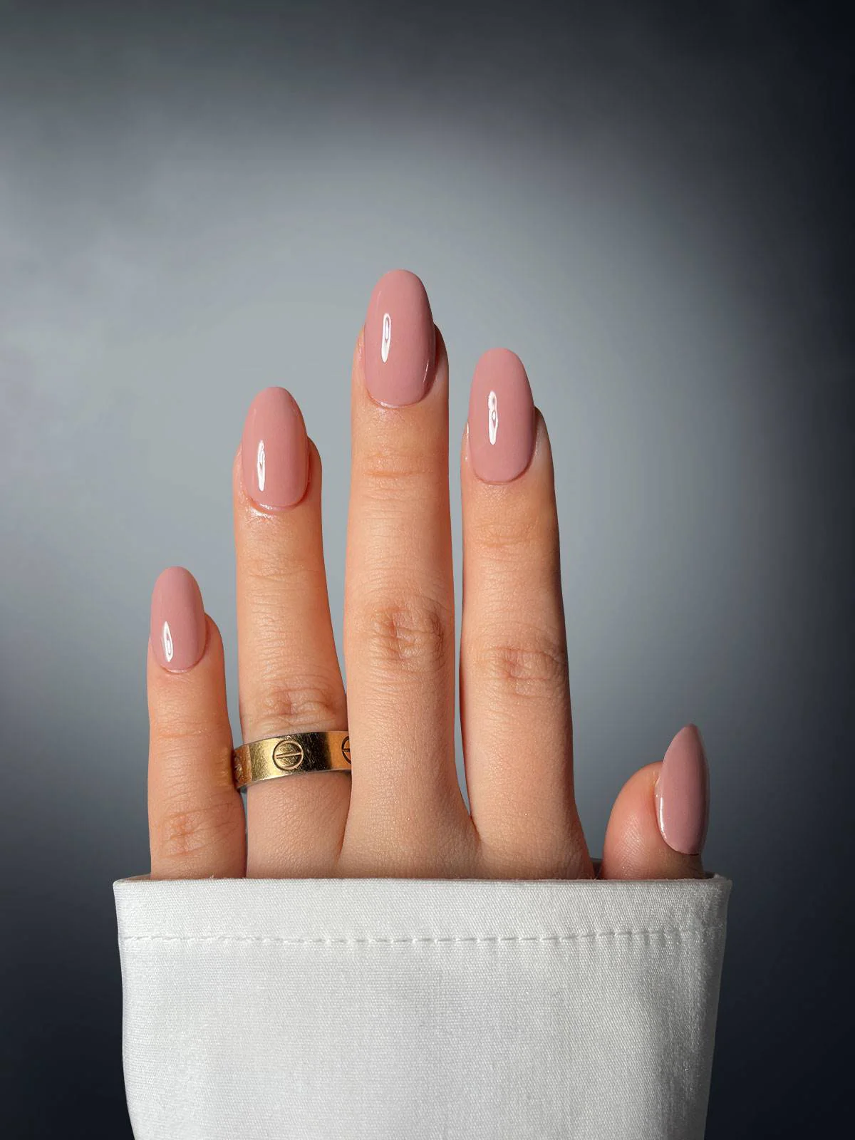 Taupe Temptress Dipping Powder - Image 2